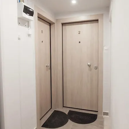 Apartment Brand New Urban Getaway Next To Megaro Mousikis Athens